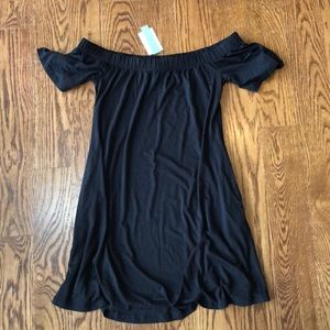 Super soft off the shoulder t-shirt dress!